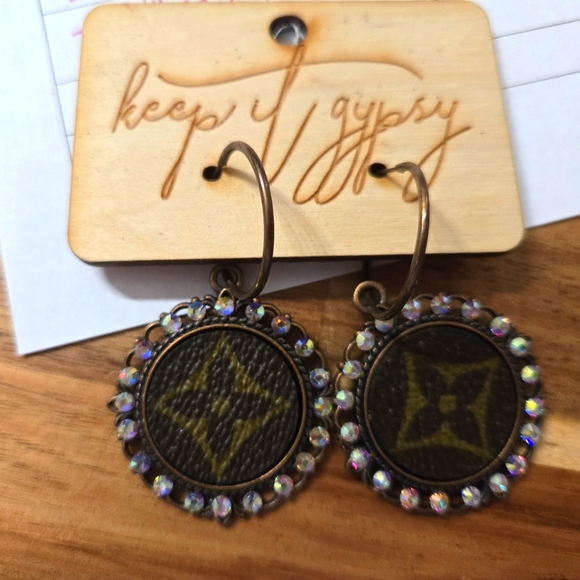 Homemade recycled Earring ~Real Authentic Louis Vuitton~ - Picture 1 of 2